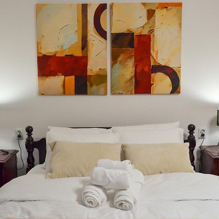 Main Street Retreat Apartment With Free Parking SJJ Exteriér fotografie