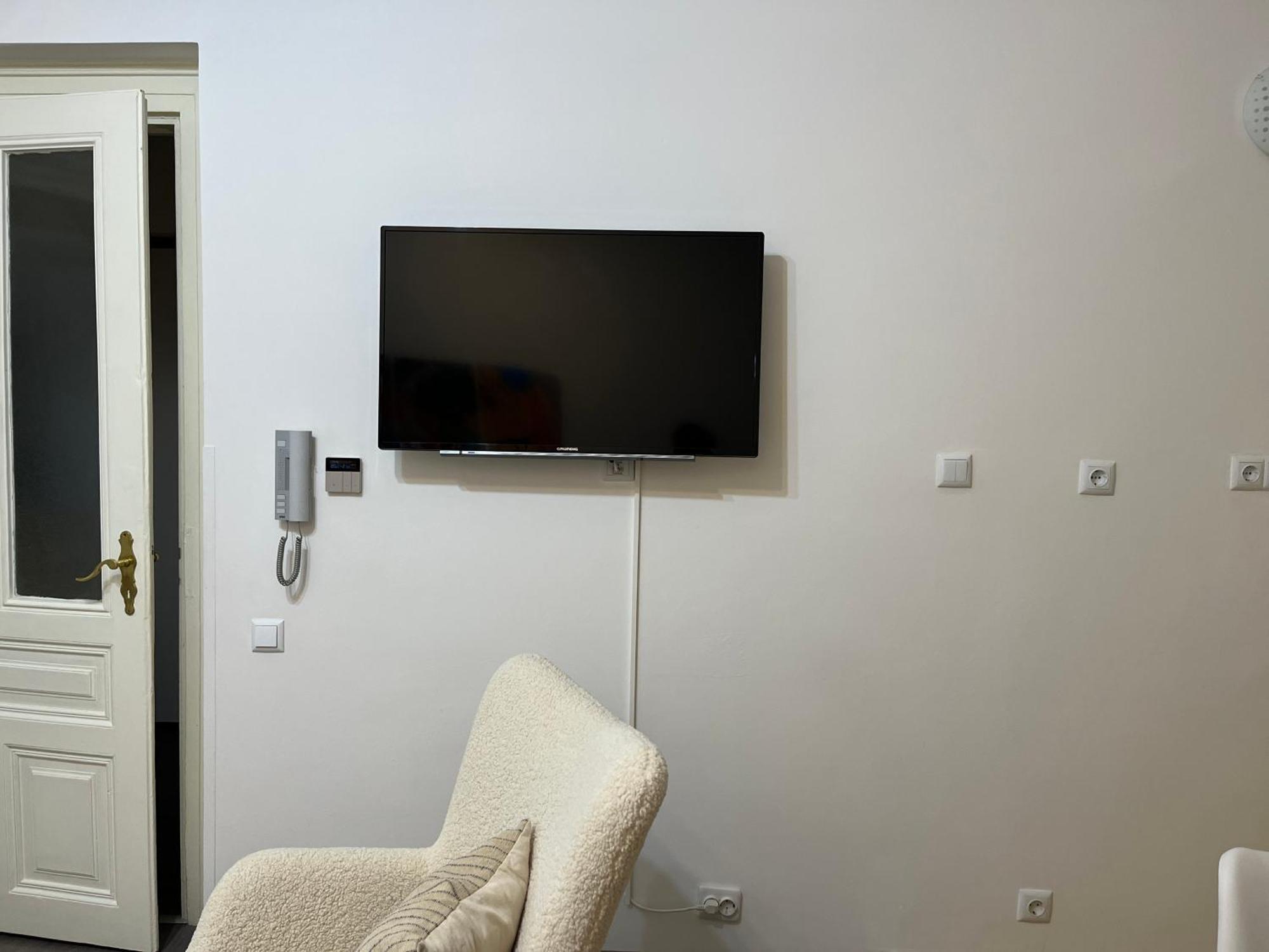 Main Street Retreat Apartment With Free Parking SJJ Exteriér fotografie