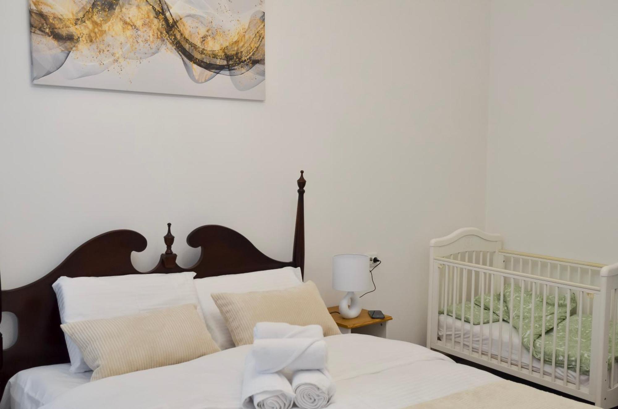 Main Street Retreat Apartment With Free Parking SJJ Exteriér fotografie